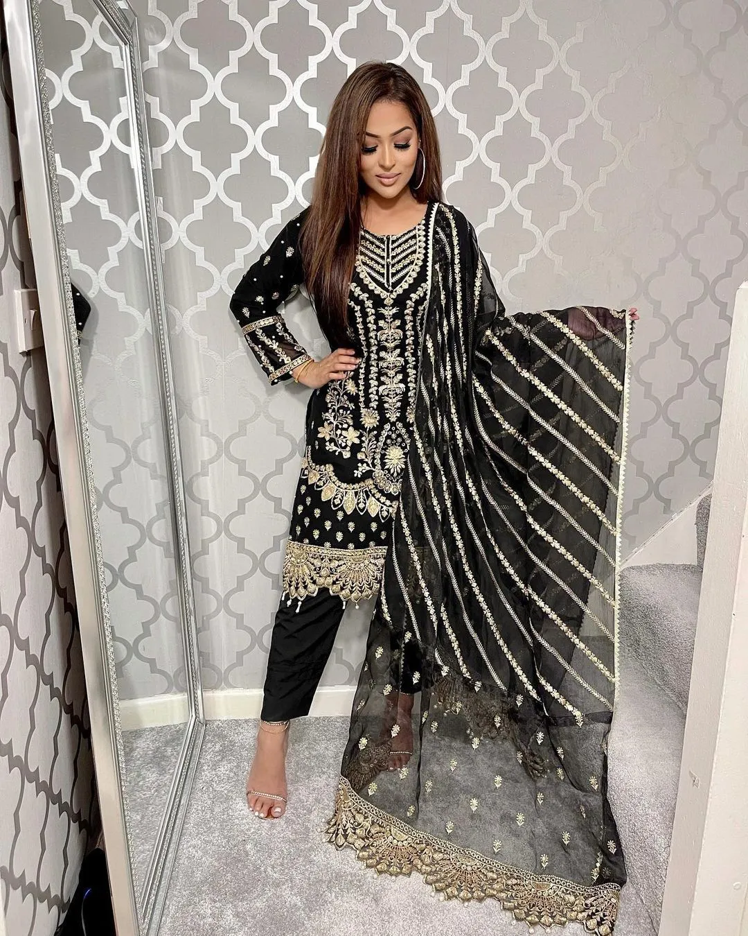 New Designer Party Wear Velvet Suit