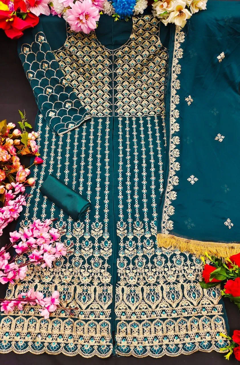 New Pakistani Designer Embroidery Suit