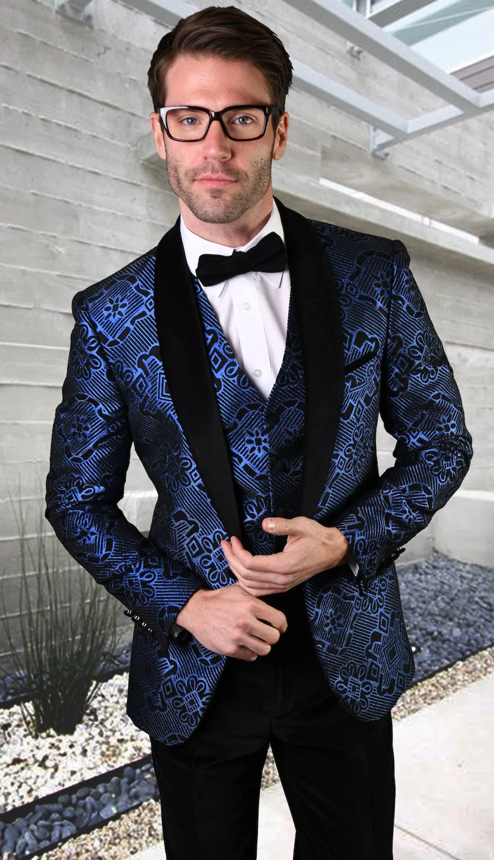 Statement  VL-101-RO Mens Suit