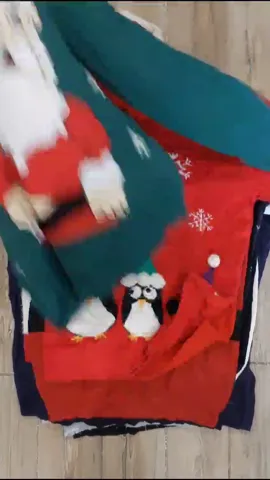 Vintage Chrismas Sweaters - 20 Pieces